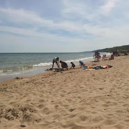 Casa vacanze Holiday Home Near Bayeux And North Sea Beach, Cleaning Included