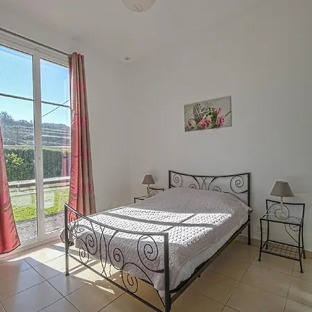 Holiday Home Near Bayeux And North Sea Beach, Cleaning Included Casa de Férias Sainte-Honorine-des-Pertes
